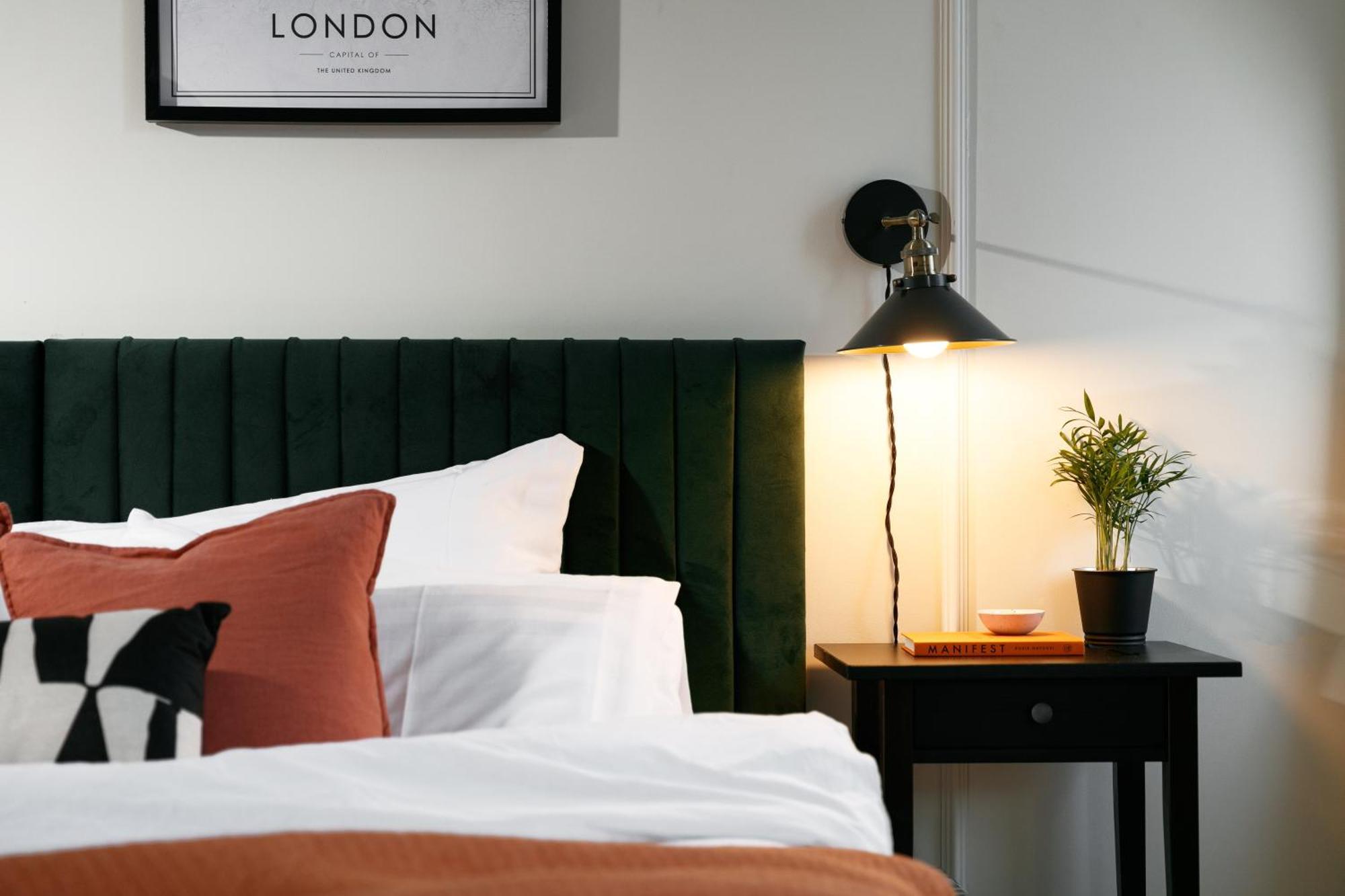 New Luxury For 2024 - Central Plymouth House - Sleeps 10 - Access To Plymouth Town - Close To The Barbican - Pets Welcome - Parking Available - By Luxe Living By Sophia Экстерьер фото