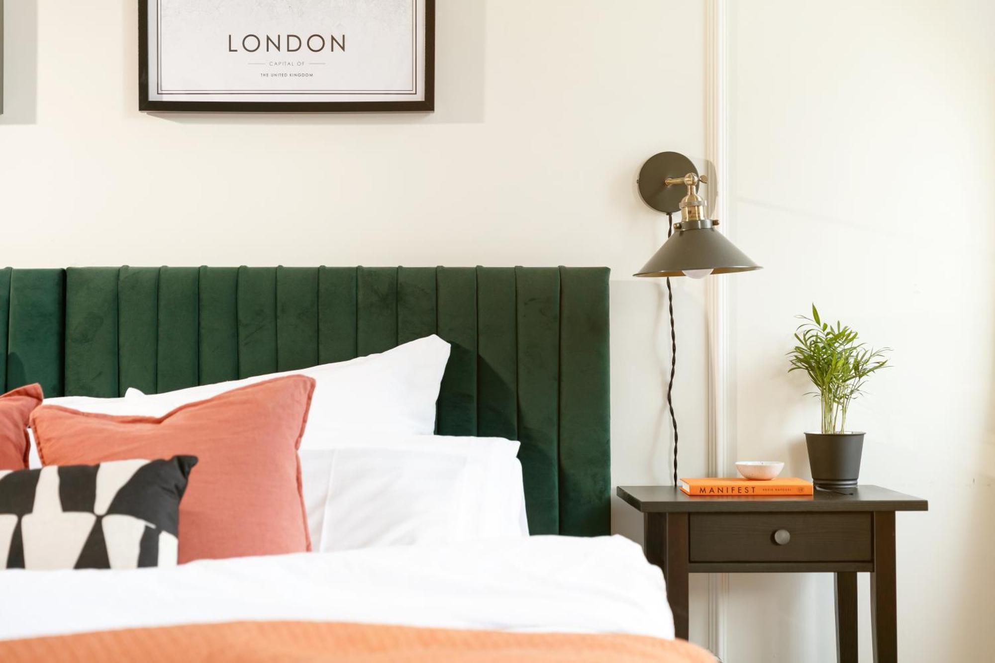 New Luxury For 2024 - Central Plymouth House - Sleeps 10 - Access To Plymouth Town - Close To The Barbican - Pets Welcome - Parking Available - By Luxe Living By Sophia Экстерьер фото